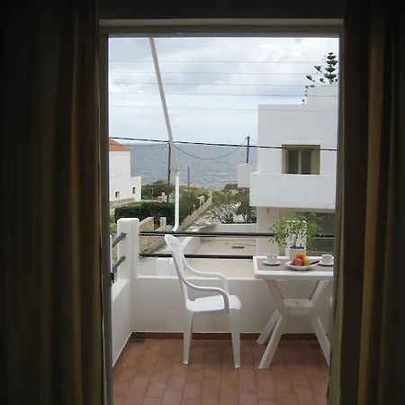 Apartment Ouranos Studios *